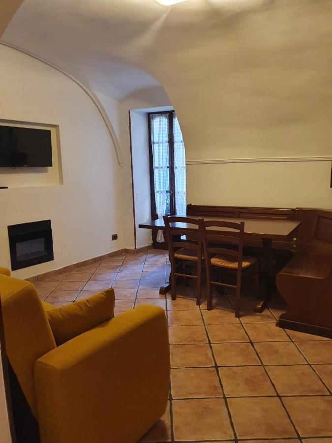 Il Meridiano Dolceacqua Exteriör bild